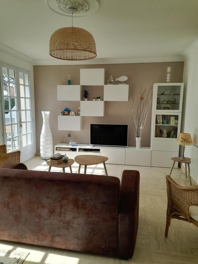 La Cle De Line Bed & Breakfast Saint-Aubin-Sur-Mer  Exterior photo