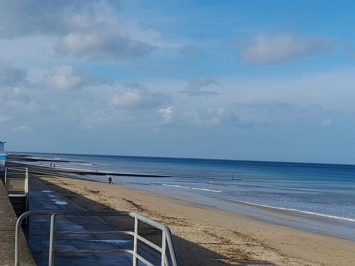 La Cle De Line Bed & Breakfast Saint-Aubin-Sur-Mer  Exterior photo
